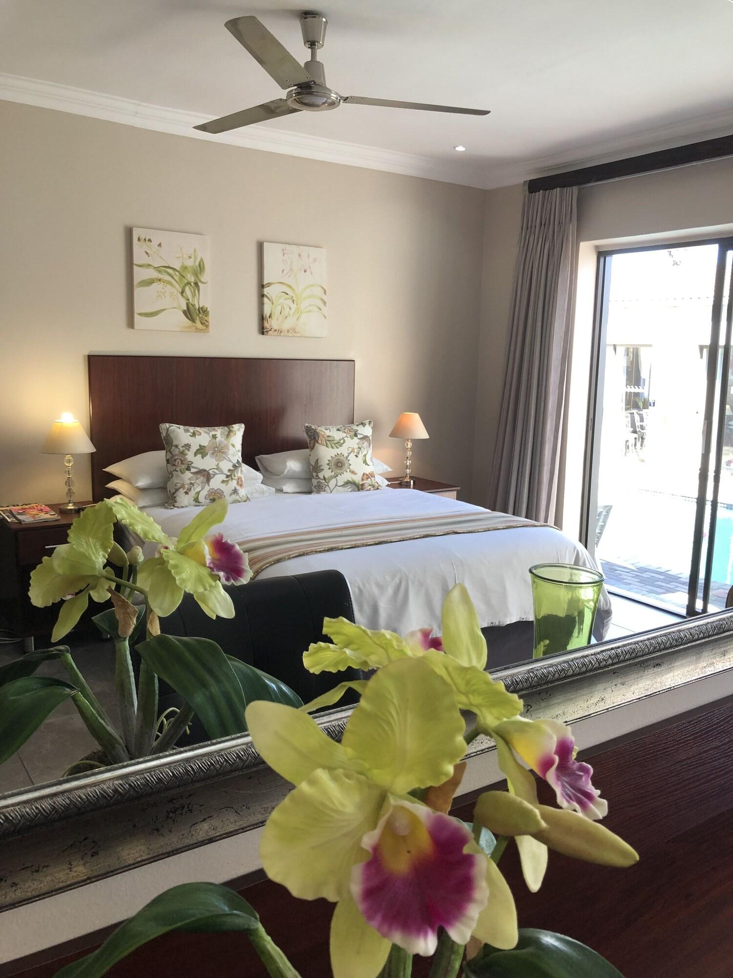 Le Blue Guesthouse Порт-Элизабет Экстерьер фото