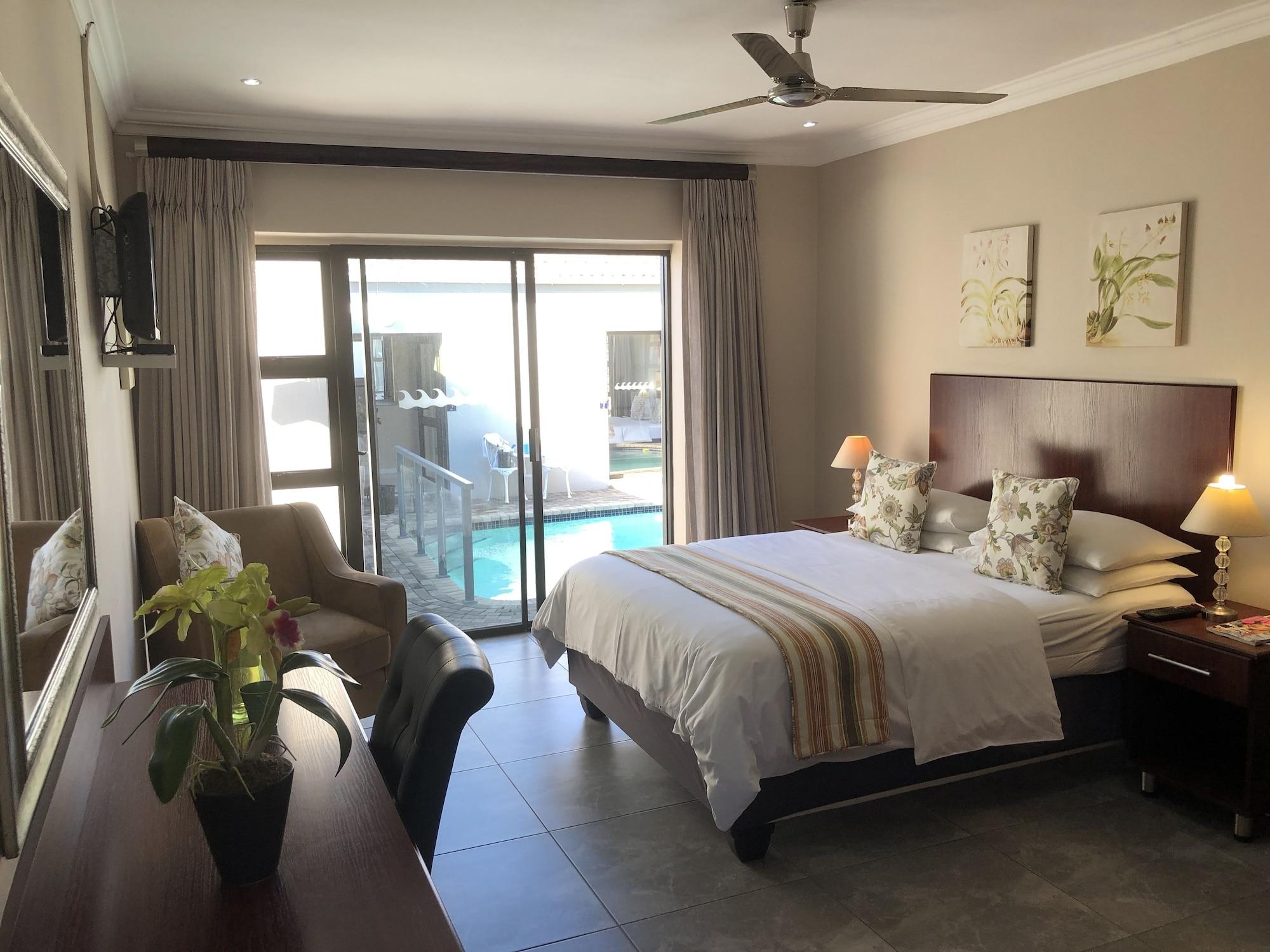 Le Blue Guesthouse Порт-Элизабет Экстерьер фото